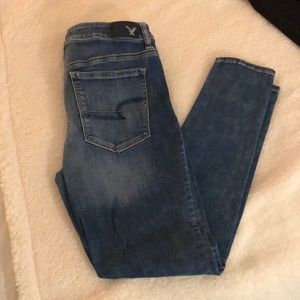 AE distresses high rise jegging!